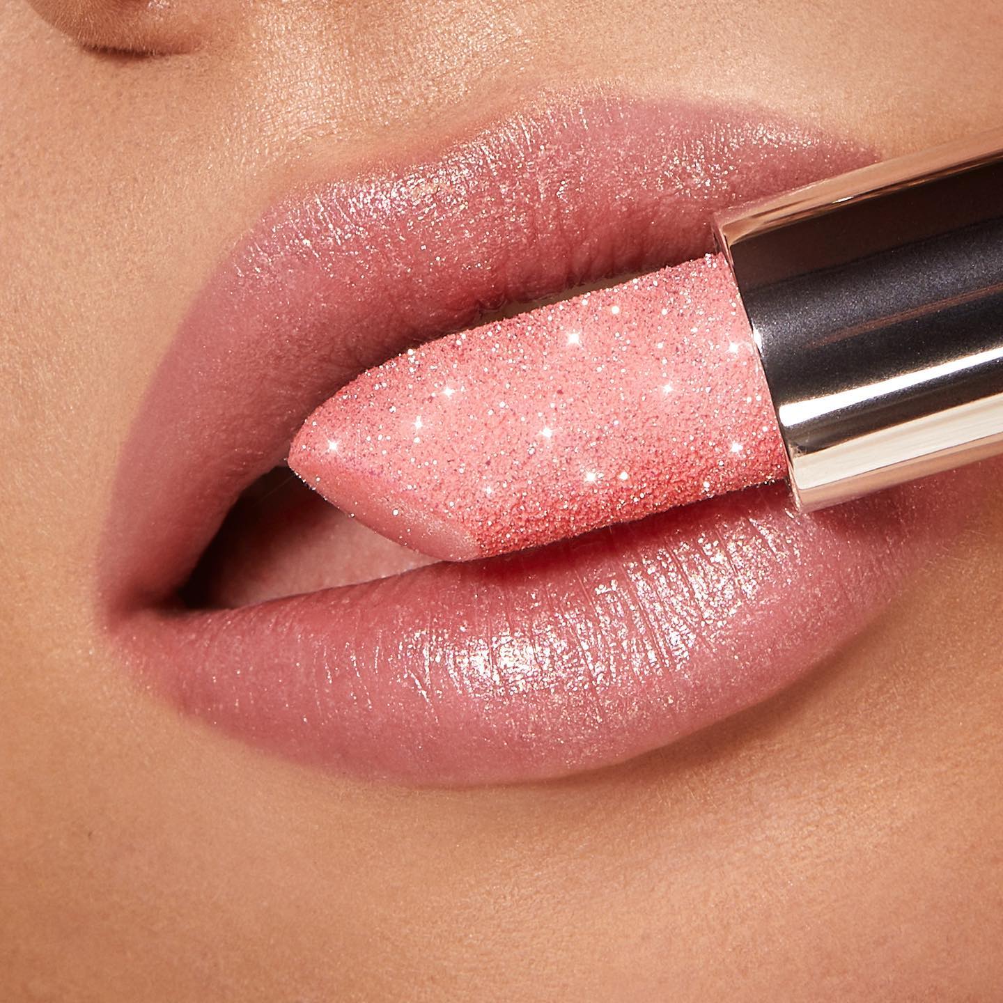 קיקו מילאנו חברת איפור KIKO MILANO